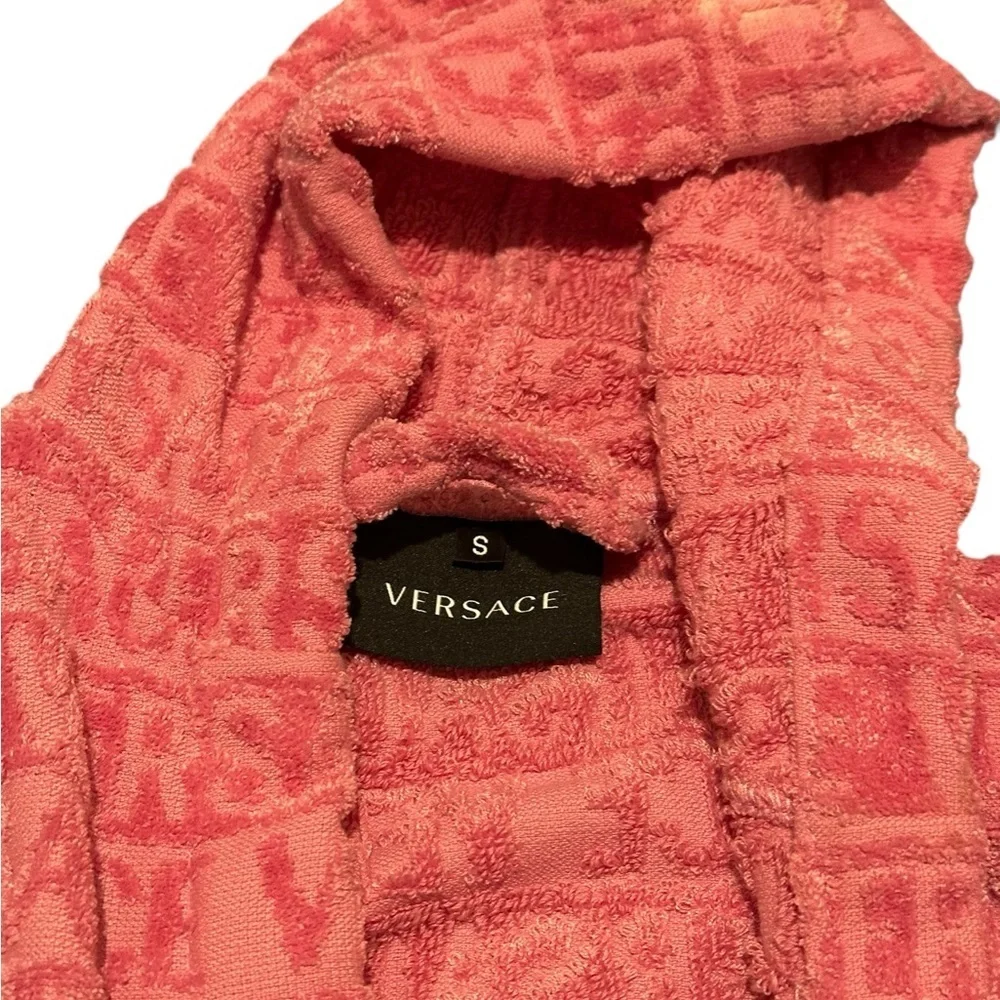 Versace Kids Coral Hooded Pajama Robe with Gold Baroque Trim, pre-owned